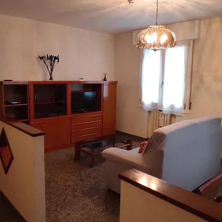 A 10 Minuti Da Modena Daire *